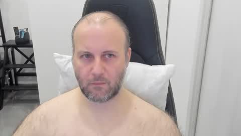 filippo12356 online show from 02/12/26, 01:44