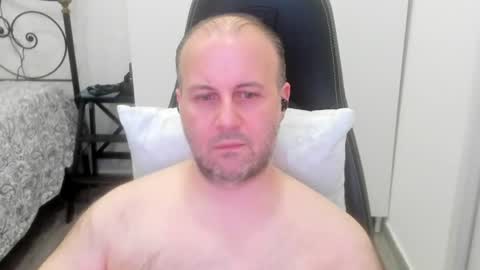Snapshot of filippo12356 chatting on 06/17/26, 11:05 filippo12356 online show from 06/17/26, 11:05
