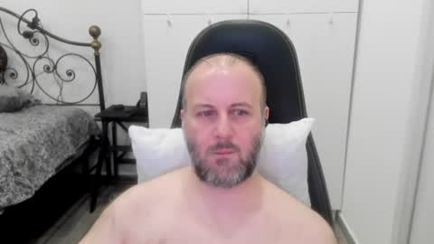 Snapshot of filippo12356 chatting on 07/12/26, 08:44 filippo12356 online show from 07/12/26, 08:44
