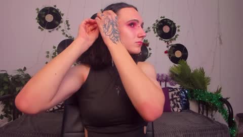 Honey Ill be waiting for you Tue Wed Thu Fri Sat Sun 10am-5pm online show from 01/14/25, 10:06