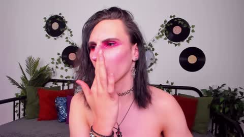 Honey Ill be waiting for you Tue Wed Thu Fri Sat Sun 10am-5pm online show from 01/19/25, 01:12