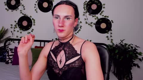 Honey Ill be waiting for you Tue Wed Thu Fri Sat Sun 10am-5pm online show from 02/02/25, 12:02