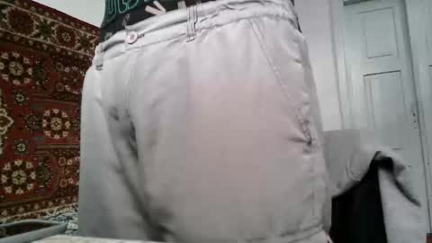 Snapshot of fillipsondon chatting on 04/30/26, 07:58 Whitechocolate online show from 04/30/26, 07:58