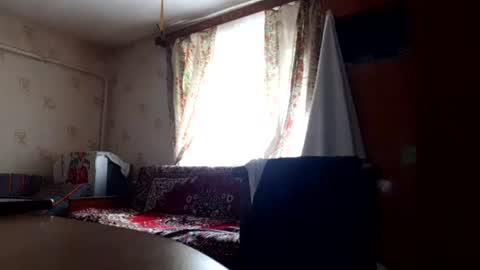 Snapshot of fillipsondon chatting on 07/05/26, 12:56 Whitechocolate online show from 07/05/26, 12:56