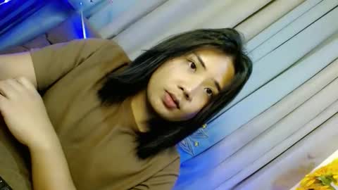 Cassandra Madrigal online show from 04/03/26, 12:25