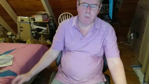 Snapshot of finderfiner chatting on 03/22/26, 09:02 finderfiner online show from 03/22/26, 09:02