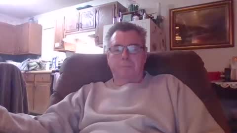 Snapshot of finderfiner chatting on 05/07/26, 05:57 finderfiner online show from 05/07/26, 05:57