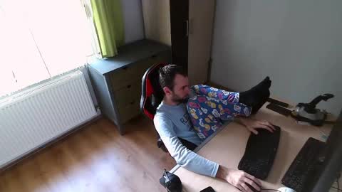 Jane and Findo online show from 02/18/25, 08:03