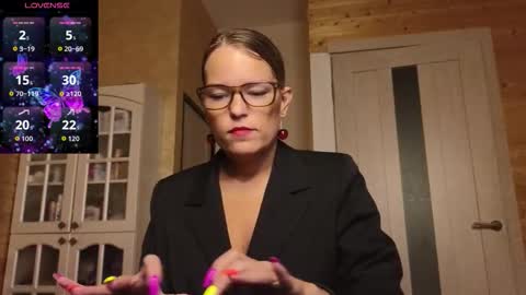 Lady online show from 09/16/25, 06:53