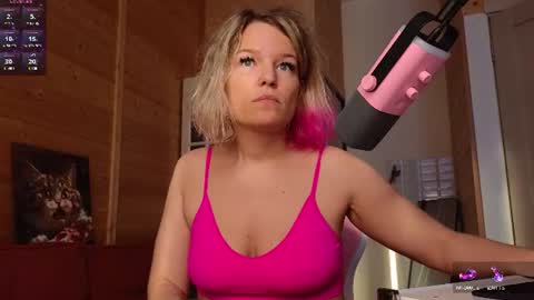Lady online show from 06/25/26, 04:00