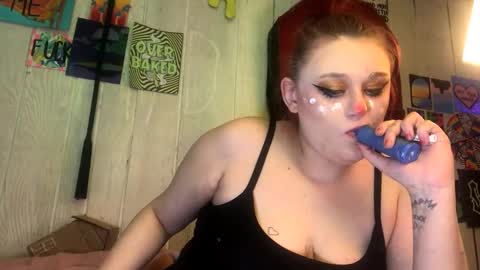 Snapshot of findommefoxi chatting on 12/20/24, 05:47 findommefoxi online show from 12/20/24, 05:47