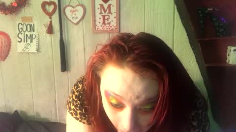 Snapshot of findommefoxi chatting on 02/07/25, 12:50 findommefoxi online show from 02/07/25, 12:50
