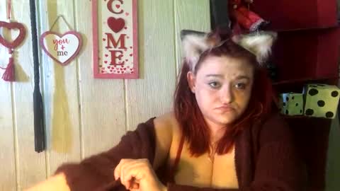 Snapshot of findommefoxi chatting on 02/09/25, 05:22 findommefoxi online show from 02/09/25, 05:22