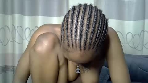 Snapshot of fine_queen12 chatting on 12/31/24, 09:21 fine_queen12 online show from 12/31/24, 09:21