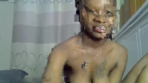 Snapshot of fine_queen12 chatting on 02/22/25, 03:36 fine_queen12 online show from 02/22/25, 03:36