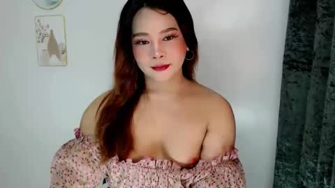 Jasmine online show from 04/02/26, 10:40