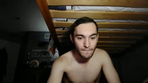 Snapshot of fingeringoutlife_22 chatting on 10/22/25, 06:18 Christian online show from 10/22/25, 06:18