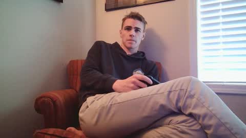 Snapshot of finnabun33 chatting on 02/18/26, 07:21 Jake I am Bicurious online show from 02/18/26, 07:21