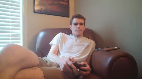 Snapshot of finnabun33 chatting on 04/13/26, 10:04 Jake I am Bicurious online show from 04/13/26, 10:04