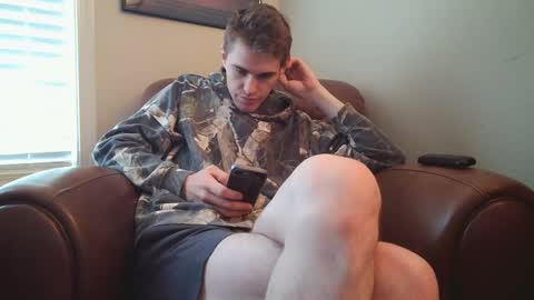 Snapshot of finnabun33 chatting on 04/20/26, 06:20 Jake I am Bicurious online show from 04/20/26, 06:20