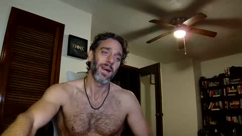 Finn Sage online show from 10/31/25, 11:39