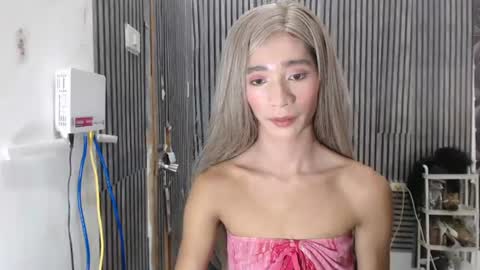 Snapshot of fiona908995 chatting on 07/14/26, 10:32 fiona908995 online show from 07/14/26, 10:32
