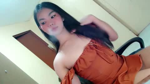 FIONA online show from 06/01/26, 03:25