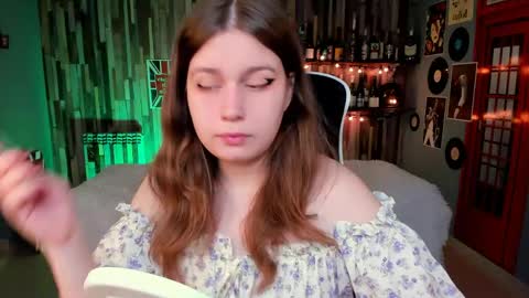 Snapshot of fioramarmoris chatting on 04/15/26, 06:20 fiora online show from 04/15/26, 06:20