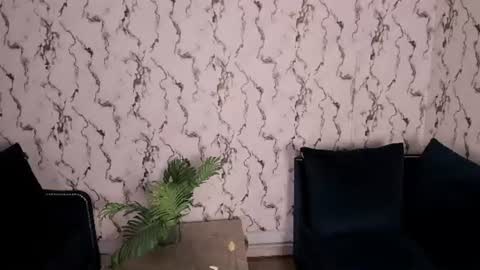 Fiorela online show from 06/12/26, 11:53