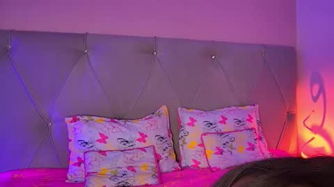 Fiorela Lenin  online show from 01/19/25, 12:06