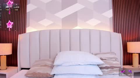 Catherine Lynn online show from 12/03/24, 08:06