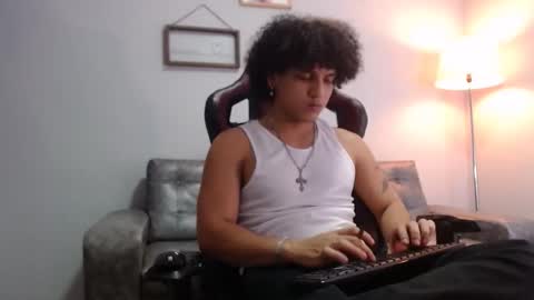 fire_boy69 online show from 10/11/25, 01:16