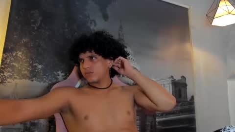 fire_boy69 online show from 11/03/25, 02:18