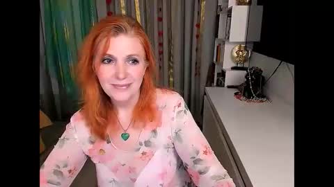 Snapshot of fire_foxone chatting on 02/05/26, 10:36 FireFox online show from 02/05/26, 10:36