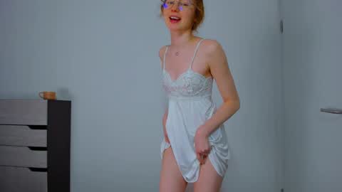 Snapshot of fire_luna chatting on 02/01/25, 08:39 fire_luna online show from 02/01/25, 08:39