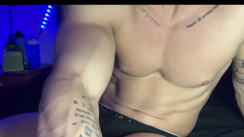 Snapshot of fireanddesire27 chatting on 01/10/25, 07:35 FireAndDesire27 online show from 01/10/25, 07:35