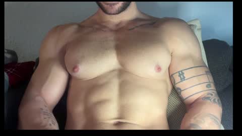 Snapshot of fireanddesire27 chatting on 01/21/25, 06:02 FireAndDesire27 online show from 01/21/25, 06:02