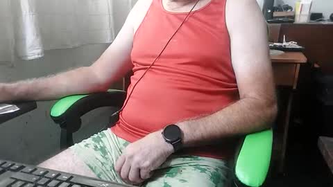 Snapshot of firecam2003 chatting on 03/28/26, 06:07 Bomber online show from 03/28/26, 06:07