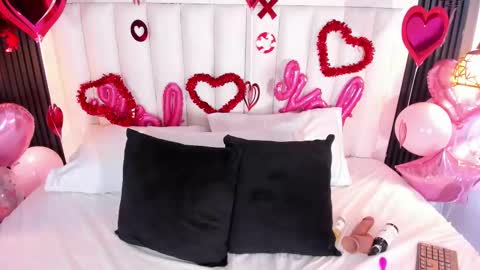 Snapshot of firedollx chatting on 02/14/26, 04:53 Firedoll online show from 02/14/26, 04:53