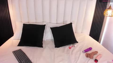 Snapshot of firedollx chatting on 03/19/26, 04:49 Firedoll online show from 03/19/26, 04:49