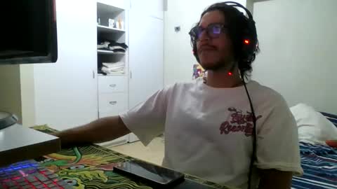 Snapshot of firefeelings chatting on 03/20/26, 02:49 Ricardo online show from 03/20/26, 02:49