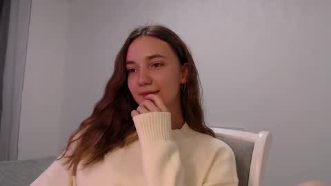 Snapshot of fireflies_fly_ chatting on 09/22/25, 07:49 fireflies_fly_ online show from 09/22/25, 07:49