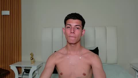 Nicolas online show from 03/11/26, 08:59