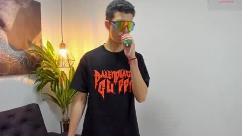 Nicolas online show from 03/14/26, 08:14