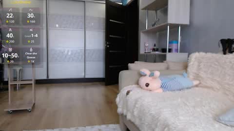 Snapshot of firesally_ chatting on 04/01/26, 09:10 ArinaimasCute online show from 04/01/26, 09:10