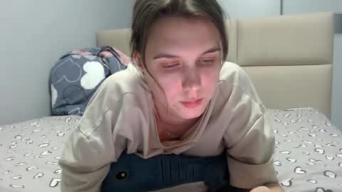 Sara online show from 12/08/24, 07:22