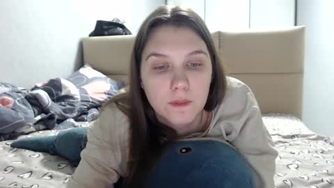 Sara online show from 02/19/25, 07:05