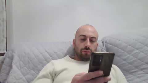 Snapshot of fisarmonico chatting on 10/29/25, 04:53 fisarmonico online show from 10/29/25, 04:53