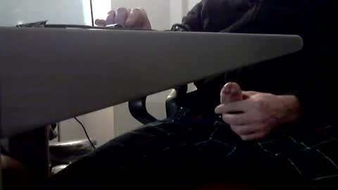 Snapshot of fit__daddy chatting on 02/21/26, 12:55 Daddy Cool online show from 02/21/26, 12:55