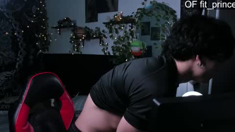 Snapshot of fit_prince_ chatting on 03/07/26, 07:27 David hotman online show from 03/07/26, 07:27